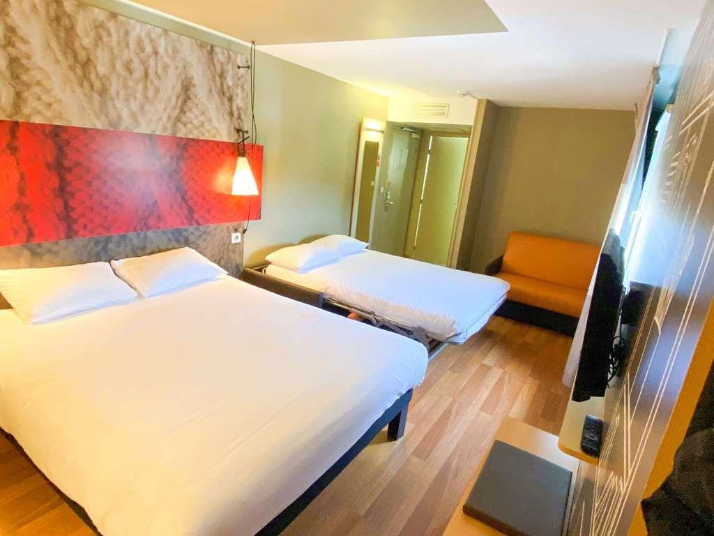 Ibis Europe Chalon Sur Saone Hotel Room photo