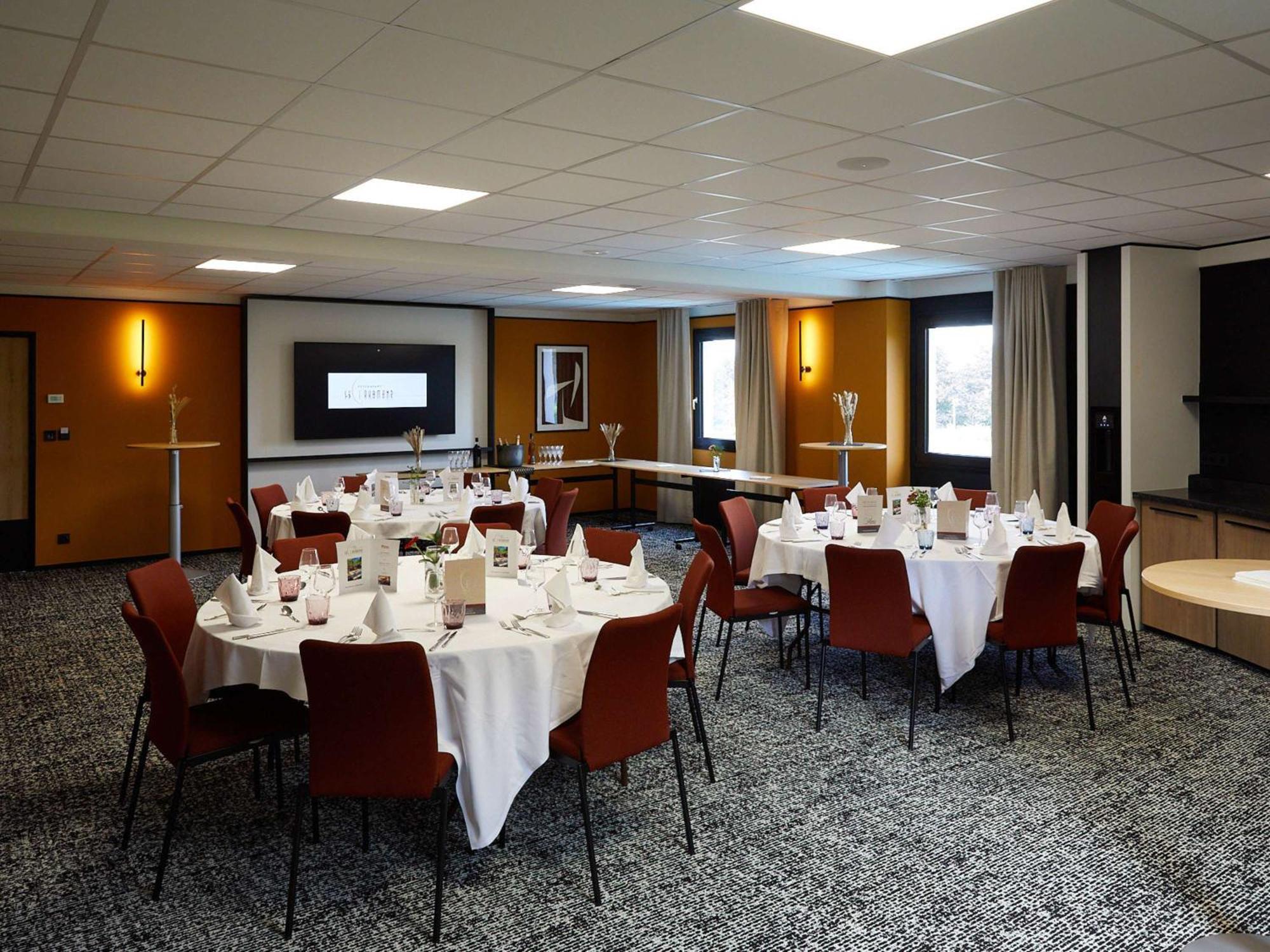 Ibis Europe Chalon Sur Saone Hotel Exterior photo